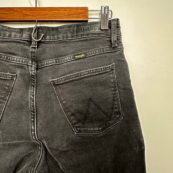 Wrangler High Rise Ultra Wide Leg Jeans Black Size 6 5-Pocket Denim - Picture 3 of 13